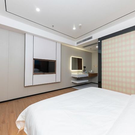 Guangzhou Haiyue Hotel Exterior photo