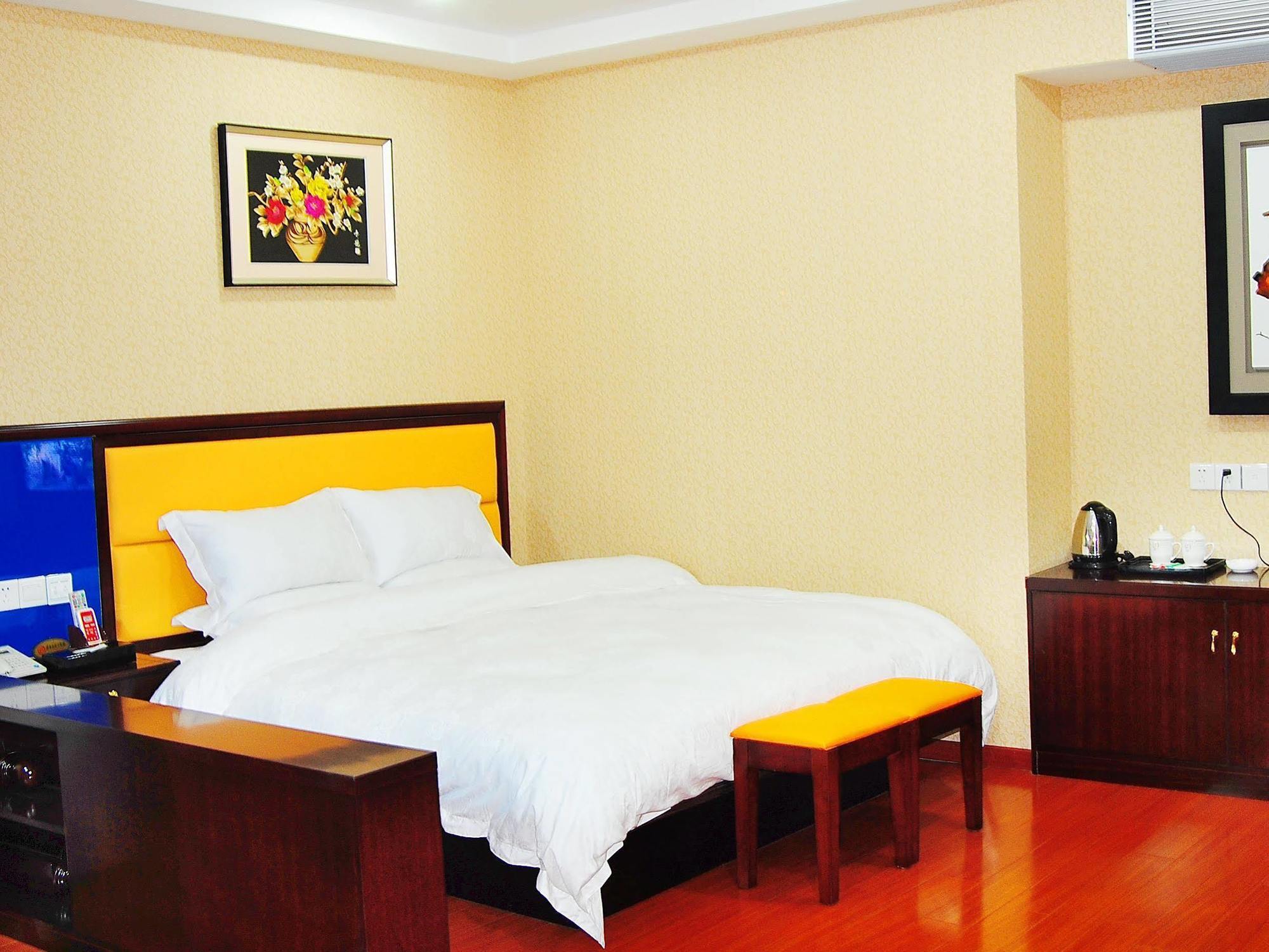 Guangzhou Haiyue Hotel Exterior photo